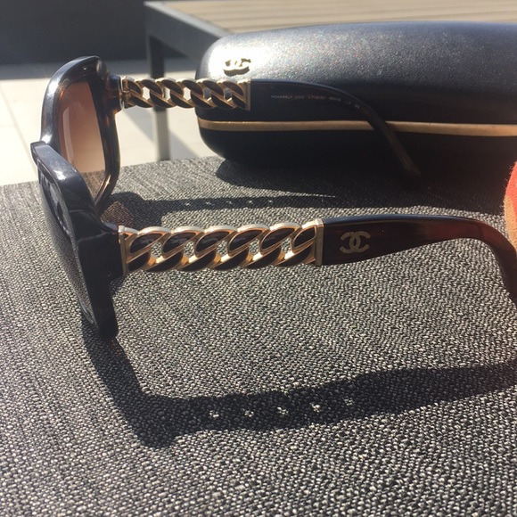 Chanel Sunglasses - Picture 2 of 3